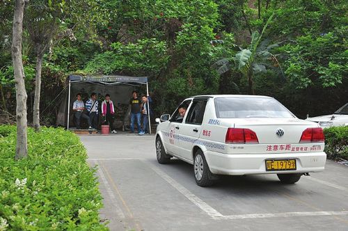 今起泸州"倒桩"考试在泸县考&nbsp;采用计算机评判(图1)