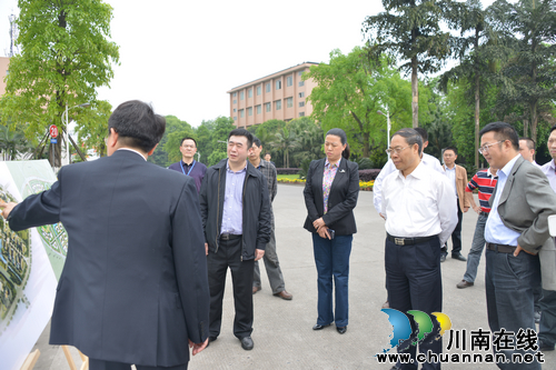 泸州市委书记蒋辅义视察高等职业院校