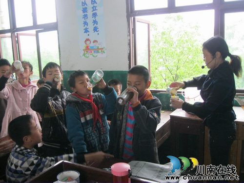 佛荫镇：六举措扎实抓好学生卫生防疫工作