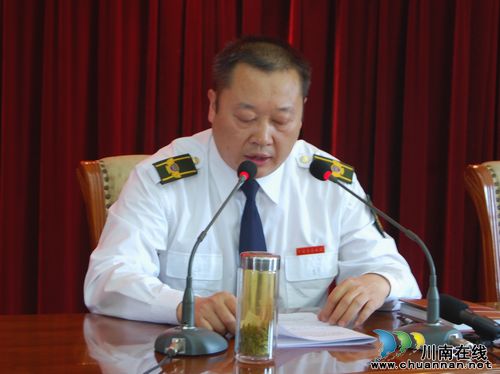 泸州机动车已超37万辆 道路运输压力剧增(图2) 泸州机动车已超37万辆 道路运输压力剧增(图2)