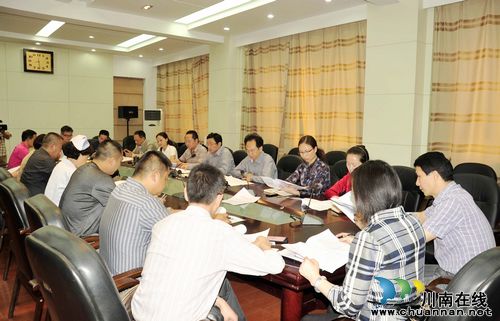 泸医附院为芦山地震救灾做足准备(图3) 泸医附院为芦山地震救灾做足准备(图3)