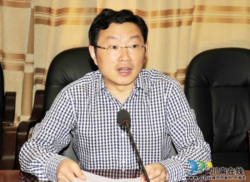 泸医附院为芦山地震救灾做足准备(图1) 泸医附院为芦山地震救灾做足准备(图1)