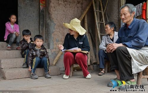 泸州合江：上湾小学的孩子们放心畅饮爱心水(图2)