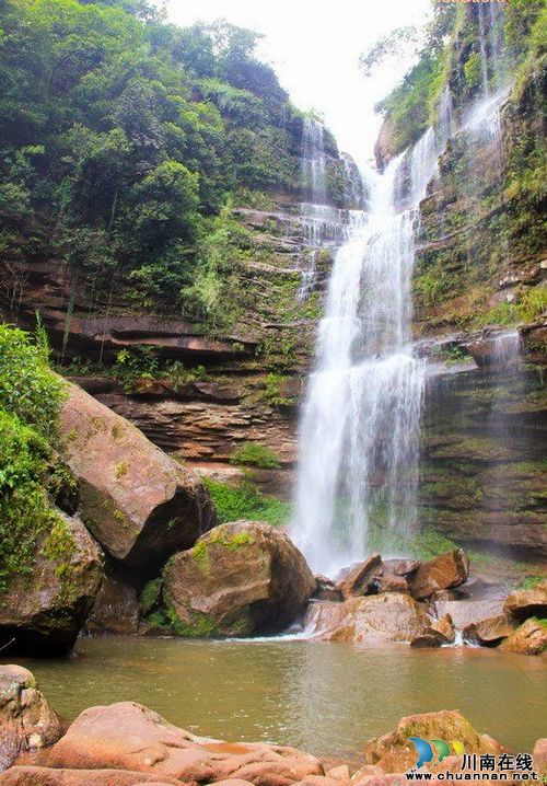 会当凌绝顶，一览众山小——游叙永水尾镇鸡罩山记(图2)