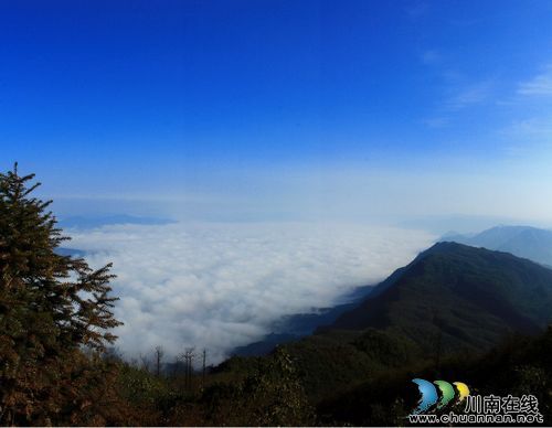 会当凌绝顶，一览众山小——游叙永水尾镇鸡罩山记(图1)