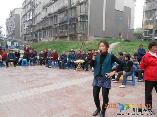 张坝彭湾社区：建美丽社区圆“中国梦”(图1)