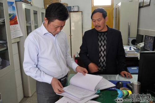 颜习林到云锦镇检查指导安全生产工作(图2)