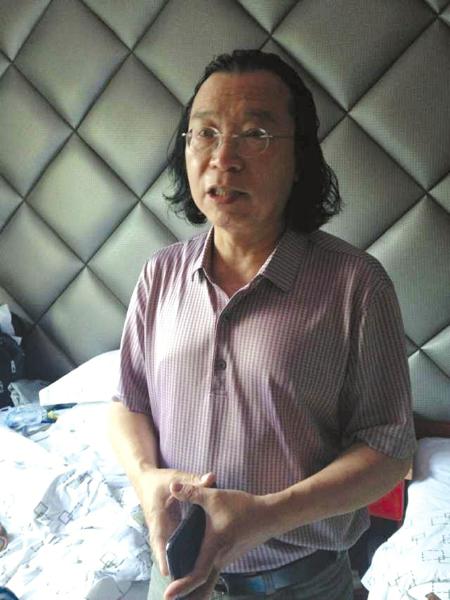 婉拒知名画家之邀 "最美考生"刘芷微备战高考(图1) 婉拒知名画家之邀 "最美考生"刘芷微备战高考(图1)
