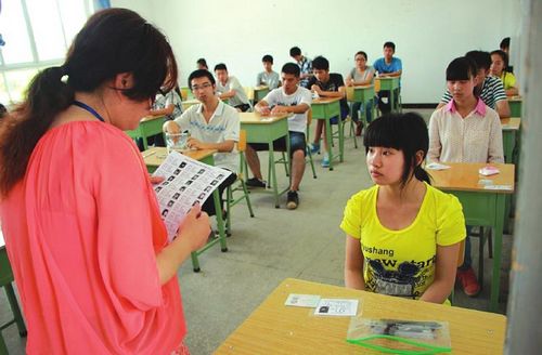 泸州考场周边一律禁鸣&nbsp;允许考生家长路边停车
