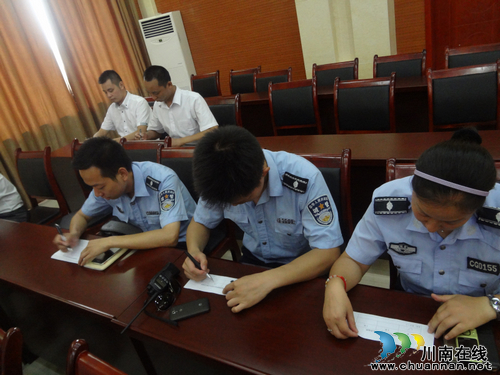 华阳街道：运用公推直选&nbsp;&nbsp;挑出社区当家人