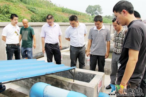 泸州通滩镇污水处理站正式投入运行(图1) 泸州通滩镇污水处理站正式投入运行(图1)