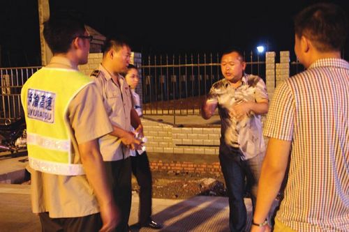 泸渝高速收费系统"扯拐" 54元过路费要收266元(图2) 泸渝高速收费系统"扯拐" 54元过路费要收266元(图2)