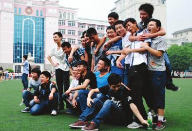 泸州市教育局长:变革 就是按教育规律办事(图2) 泸州市教育局长:变革 就是按教育规律办事(图2)