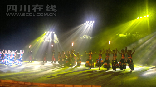 泸州黄荆老林景区《黄荆·三百里》精彩亮相