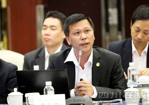 新加坡—泸州经贸合作座谈会在泸召开(图8)