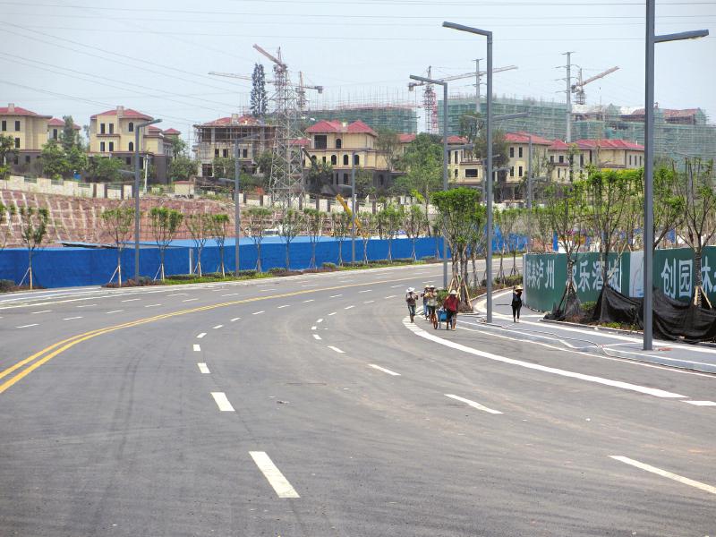 泸州史上最宽滨江路本月底通车
