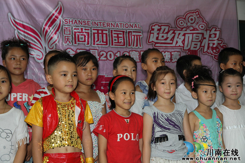 尧坝镇：2013“超级唱将”尧坝片区赛拉开帷幕(图1)
