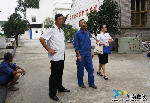 泸州市卫生局督查全市卫生系统创建省级文明城市迎检工作(图1)