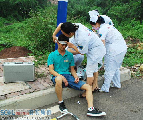 不告知就“开练”宜宾卫生系统应急演练很考人(图7)