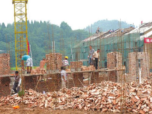 网曝内江东兴区石子镇农民失地？