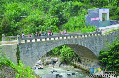 古蔺一位退休县委书记的“换位思考”(图4) 古蔺一位退休县委书记的“换位思考”(图4)