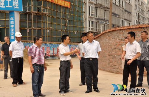 薛学深一行到云锦镇检查指导工作(图1)