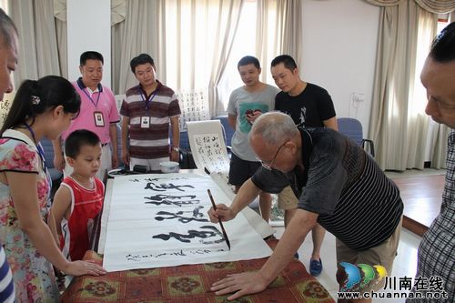 龙马潭区国税局积极开展国税文化艺术交流活动(图2)