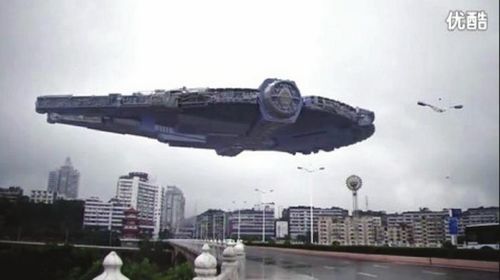 网友传视频“内江现UFO”? 证实:为电脑合成(图1) 网友传视频“内江现UFO”? 证实:为电脑合成(图1)