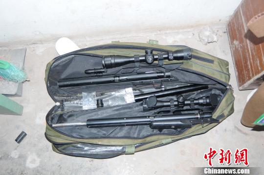 泸州摧毁武装贩毒团伙&nbsp;缴枪五支(图1)