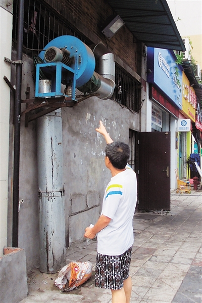 餐馆油烟：到底往哪儿排才不会扰民？(图1)