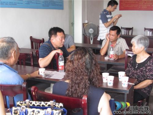 省国土资源厅、省信访局领导到张坝景区沙坪社区调研(图1)