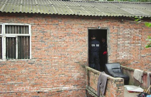 自贡一男子酒后弑父再自杀&nbsp;三年前曾刺母(图3)