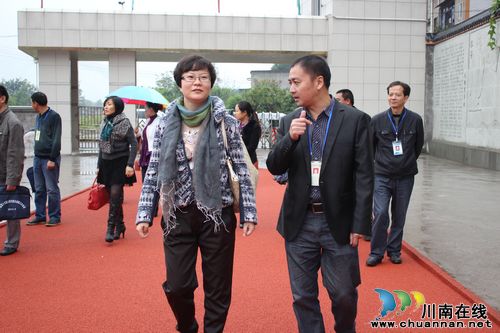兆雅镇:人大认真履职 调研在建重点项目工程(图1) 兆雅镇:人大认真履职 调研在建重点项目工程(图1)