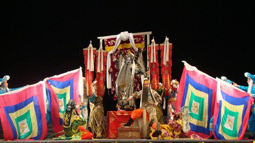 "泸州河"川剧经典剧目《哭桃园》年内全省发行(图1) "泸州河"川剧经典剧目《哭桃园》年内全省发行(图1)