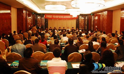 泸医中医院：运用新设备&nbsp;为患者带来福音(图1)