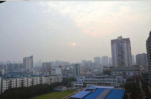 自贡昨首发PM2.5数据:69,良好(图1) 自贡昨首发PM2.5数据:69,良好(图1)