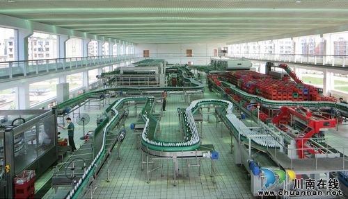 西博会嘉士伯"猛龙过江"50万吨啤酒布局宜宾(图2) 西博会嘉士伯"猛龙过江"50万吨啤酒布局宜宾(图2)
