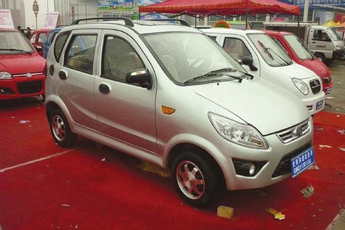 2万买辆“观光车”只能景区“观光”开？(图1)