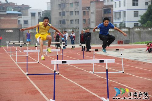 泸县方洞镇举办届校园文化艺术节(图2)