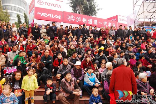 泸州首届婚博会今日盛大开幕(图13) 泸州首届婚博会今日盛大开幕(图13)
