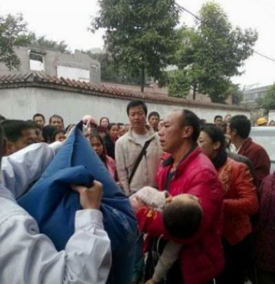 泸州市纳溪区一民房墙体垮塌致3名学生死亡(图5)
