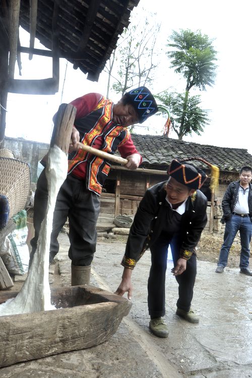 泸州叙永：糍粑香飘牛王节(图3)