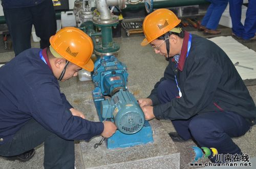 泸州举办职工职业技能大赛化工检修钳工技能比赛(图1)