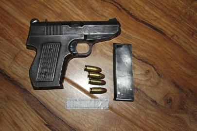 内江警察携妻卧底“走亲戚”端掉冰毒窝(图2)