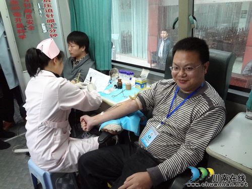 华阳街道：积极开展义务献血活动(图1)