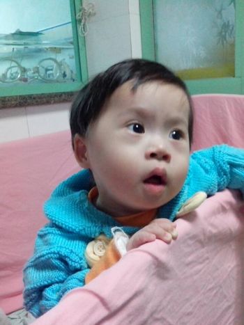 自贡两岁患儿&nbsp;保健院烤箱里等官司结果(图1)
