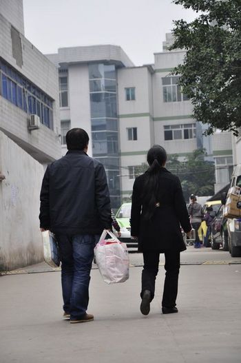 自贡两岁患儿&nbsp;保健院烤箱里等官司结果(图3)