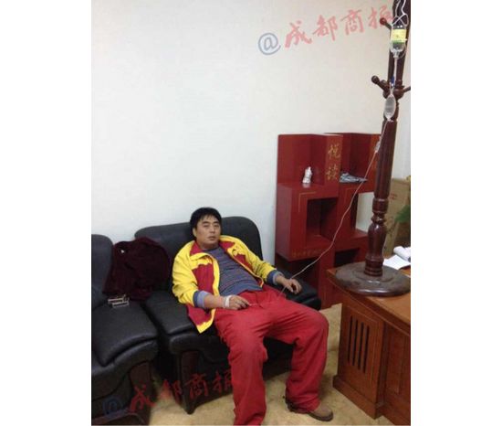 别催包裹了!泸州快递员累倒2/3&nbsp;都去打点滴了