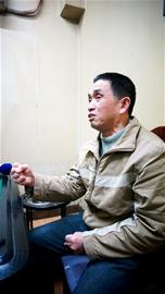 "复旦研究生投毒案"开审 黄洋父亲:带儿子回家(图1) "复旦研究生投毒案"开审 黄洋父亲:带儿子回家(图1)