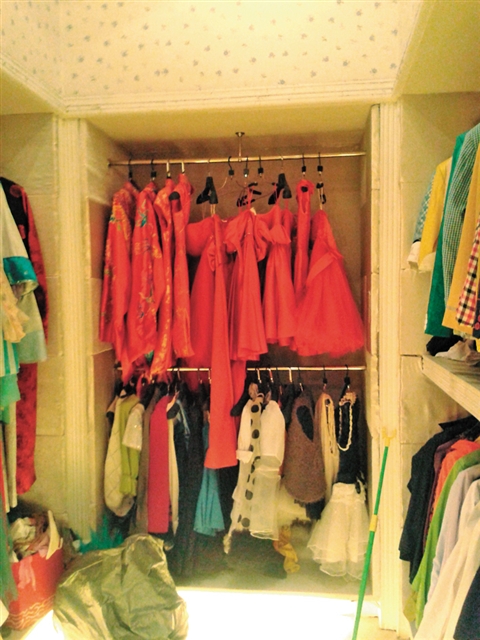 影楼服装顾客穿得舒心吗?(图1) 影楼服装顾客穿得舒心吗?(图1)